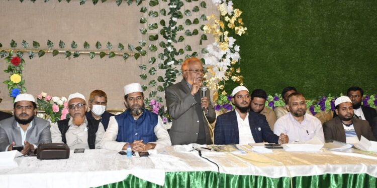 ঢাকা মহানগরী দক্ষিণের থানা আমীর ও সেক্রেটারিদের শিক্ষাশিবিরে আমীরে জামায়াত ডা. শফিকুর রহমান দেশের এই নাজুক পরিস্থিতিতে মুল দায়িত্বশীলদেরকে সর্বোচ্চ ঝুঁকি নিয়ে ভূমিকা পালন করতে হবে