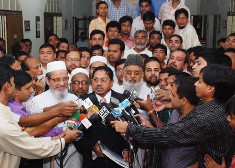 যেভাবে খুন করা হলো শহীদ কামারুজ্জামানকে