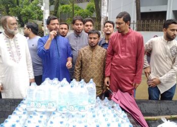 সিলেটে ঢাকা সিটি দক্ষিণ জামায়াতের ত্রাণ বিতরণ