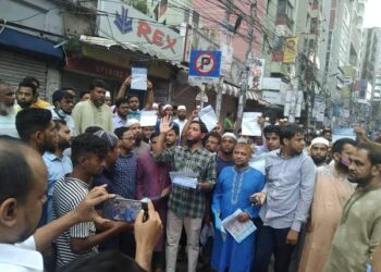 জনগণের উপর আস্থা হারিয়ে বিদেশি শক্তি ও ইভিএম এর ষড়যন্ত্রে নির্ভর করতে চায় সরকার