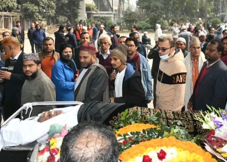 ড. রেজোয়ান সিদ্দিকীর জানাজায় ঢাকা মহানগরী দক্ষিণ জামায়াতের নেতৃবৃন্দ