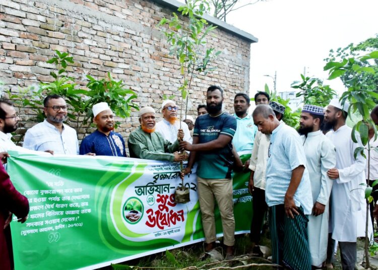 প্রকৃতির ভারসাম্য রক্ষায় ঢাকাকে সবুজের নগরীতে পরিণত করতে হবে